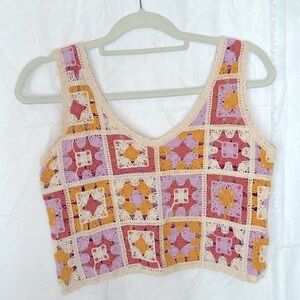 REBELLION AGAIN warmtone colored crochet top used to layer Size S Mosaic pattern